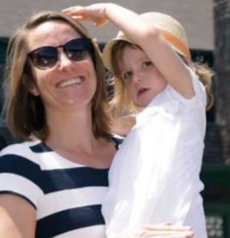 Lalie Bertuzzo with her mother, Justine Henin.